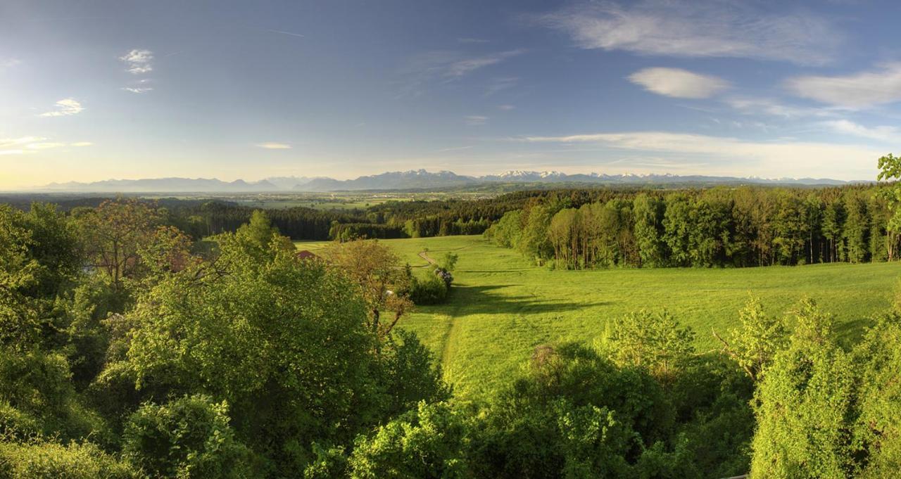 Hotel Zur Schonen Aussicht Feldkirchen-Westerham Buitenkant foto