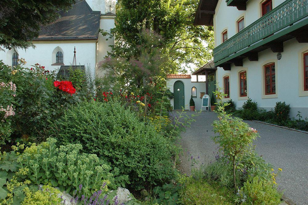 Hotel Zur Schonen Aussicht Feldkirchen-Westerham Buitenkant foto